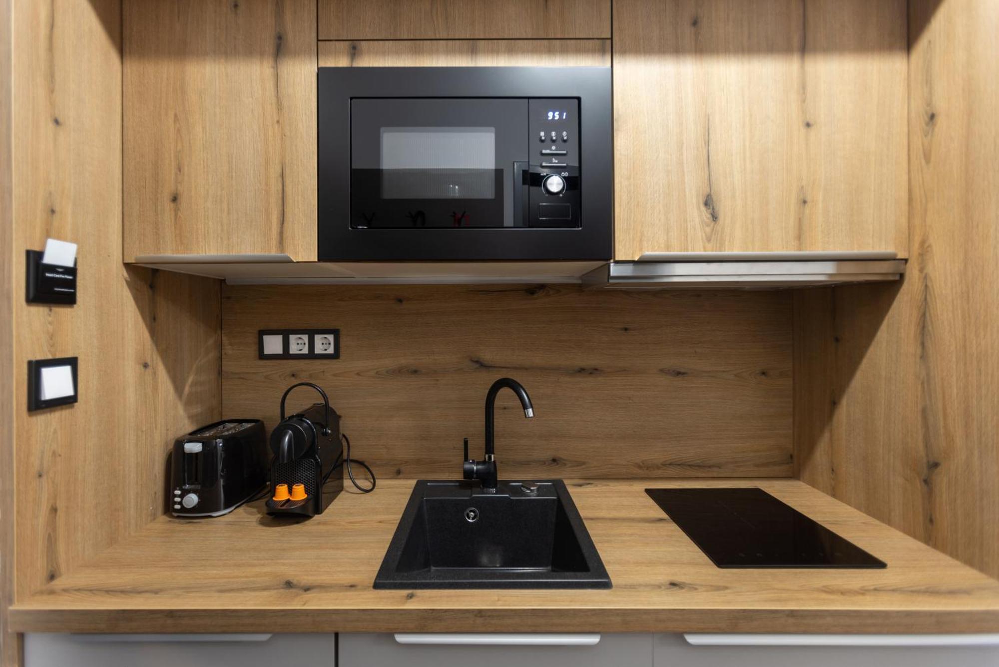 R73 Residences 佩奇 外观 照片